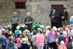 Lesní pedagogika při příležitosti 100. výročí vzniku Československé republiky