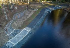 Vodní nádrž obnovily u Nepomuku Lesy České republiky