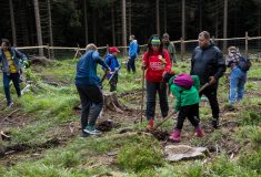 Den lesů nové generace na Blatenském vrchu: Ledová jáma, vábení zvěře i lesnictví z ptačí perspektivy